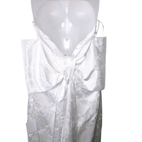 Lulu's Ivory Satin Jacquard Strapless Maxi Dress w/ Back Bow – Size S New - Picture 4 of 8